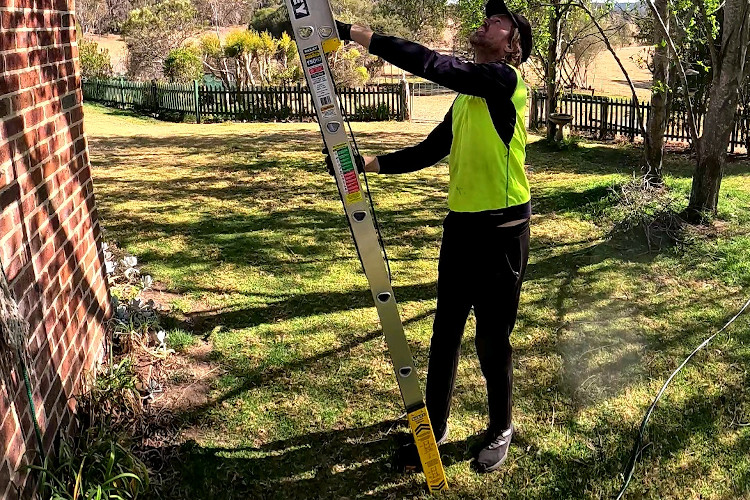 a picture of gutter cleaning that was taken in merimbula.